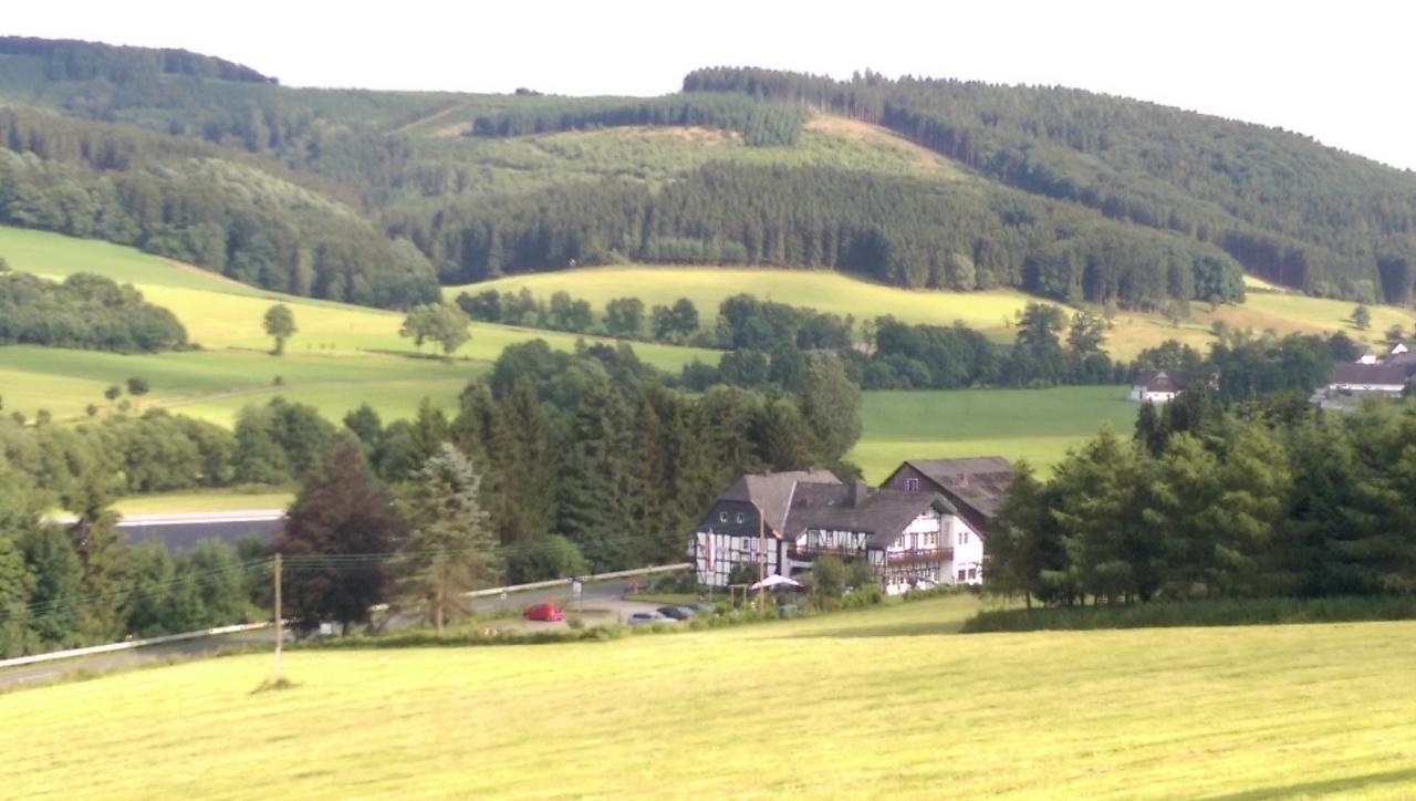 Hennetaler Hof Hotel Erflinghausen Екстериор снимка